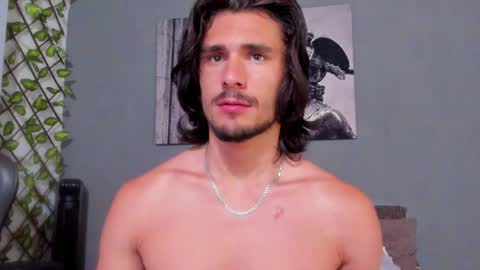 Axel online show from 02.07.25