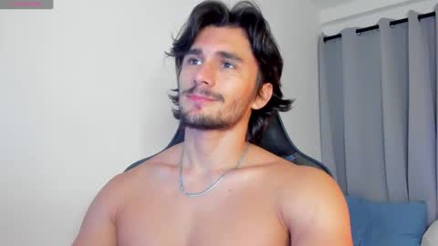Axel online show from 09.17.25