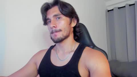 Axel online show from 09.20.25