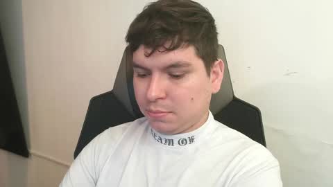 Axel online show from 04.20.26