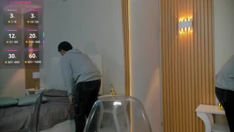 Alex online show from 09.28.25