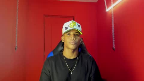 Snapshot of axel_silva3 chatting on 02.10.26 AXEL SILVA online show from 02.10.26