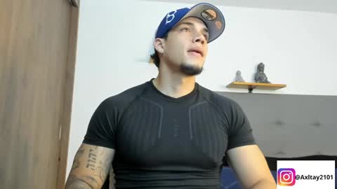 INDEPENDENT MODEL  online show from 04.21.26