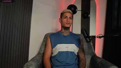 Agustin online show from 12.11.24