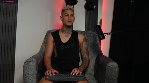 Agustin online show from 12.14.24