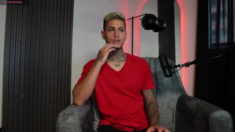 Agustin online show from 12.27.24