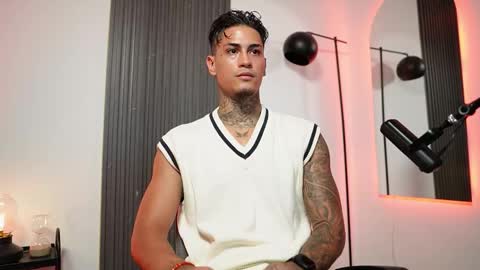 Agustin online show from 09.09.25