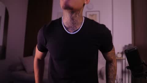 Agustin online show from 09.19.25