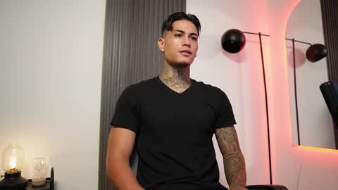 Agustin online show from 09.20.25