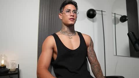 Agustin online show from 09.24.25