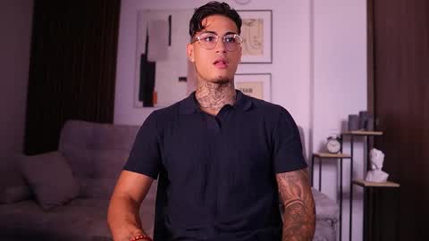 Agustin online show from 09.27.25