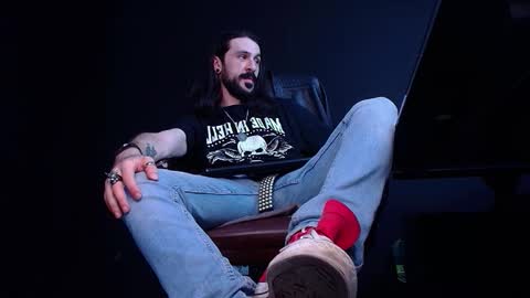 AxelColton online show from 11.16.25