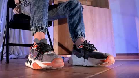 Snapshot of axellcollins chatting on 02.10.25 im your little femboy  ALEX   online show from 02.10.25