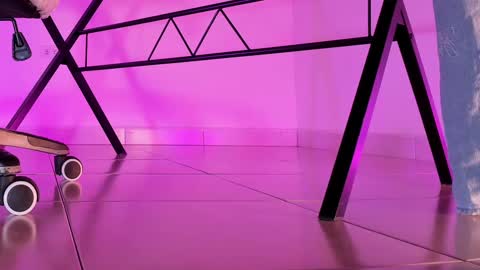 Snapshot of axellcollins chatting on 10.02.25 im your little femboy  ALEX   online show from 10.02.25