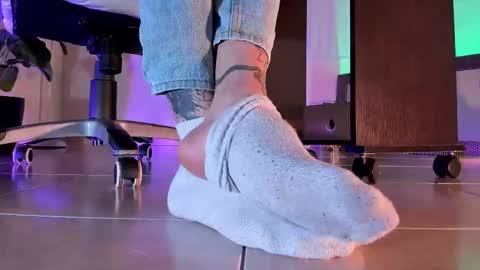 Snapshot of axellcollins chatting on 10.08.25 im your little femboy  ALEX   online show from 10.08.25