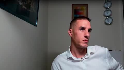 Axl online show from 10.07.25