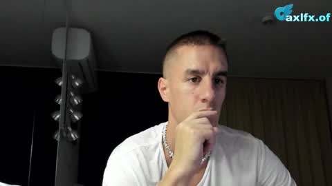 Axl online show from 10.26.25