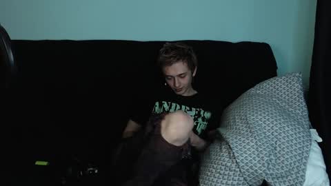 Snapshot of axxxturel chatting on 12.04.24 Ian skinny Slawa online show from 12.04.24