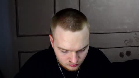 Snapshot of axxxturel chatting on 12.09.24 Ian skinny Slawa online show from 12.09.24