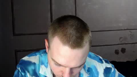 Snapshot of axxxturel chatting on 12.10.24 Ian skinny Slawa online show from 12.10.24
