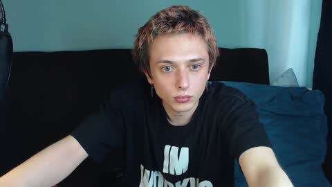 Snapshot of axxxturel chatting on 12.10.24 Ian skinny Slawa online show from 12.10.24