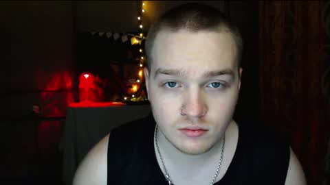 Snapshot of axxxturel chatting on 12.17.24 Ian skinny Slawa online show from 12.17.24