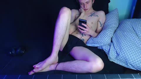 Snapshot of axxxturel chatting on 12.17.24 Ian skinny Slawa online show from 12.17.24