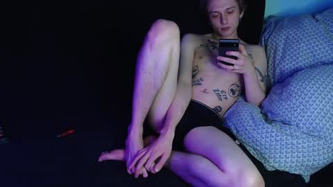 Snapshot of axxxturel chatting on 12.18.24 Ian skinny Slawa online show from 12.18.24