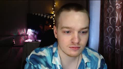 Snapshot of axxxturel chatting on 12.21.24 Ian skinny Slawa online show from 12.21.24