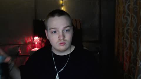 Snapshot of axxxturel chatting on 12.25.24 Ian skinny Slawa online show from 12.25.24