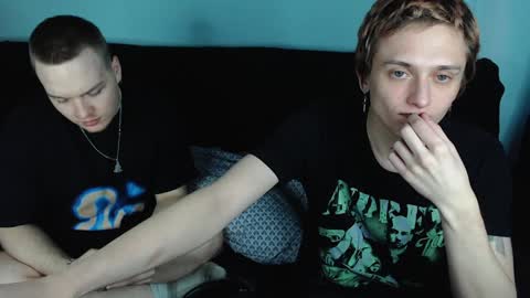 Snapshot of axxxturel chatting on 01.06.25 Ian skinny Slawa online show from 01.06.25