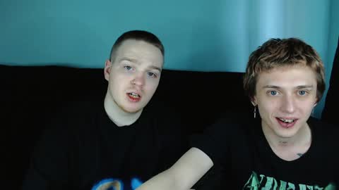Snapshot of axxxturel chatting on 01.06.25 Ian skinny Slawa online show from 01.06.25
