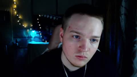 Snapshot of axxxturel chatting on 02.06.25 Ian skinny Slawa online show from 02.06.25