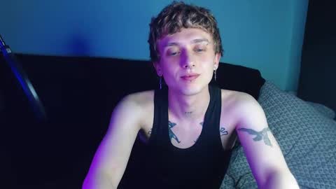 Snapshot of axxxturel chatting on 02.17.25 Ian skinny Slawa online show from 02.17.25