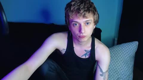 Snapshot of axxxturel chatting on 02.22.25 Ian skinny Slawa online show from 02.22.25