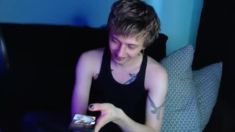 Snapshot of axxxturel chatting on 02.22.25 Ian skinny Slawa online show from 02.22.25