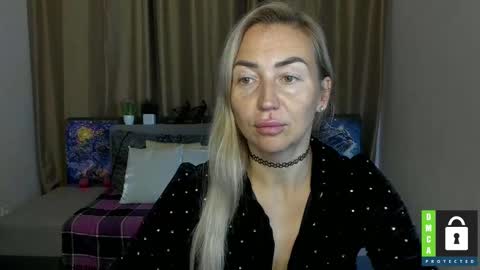 Snapshot of ay_kiss_jully chatting on 09.21.25 Jully online show from 09.21.25