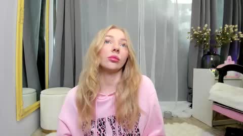 SundyRose online show from 03.01.26