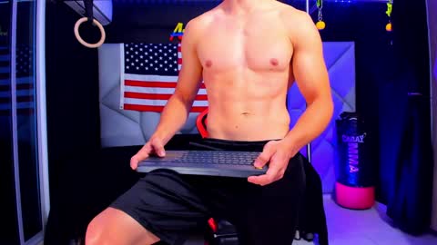 Ayden Miller online show from 02.08.25