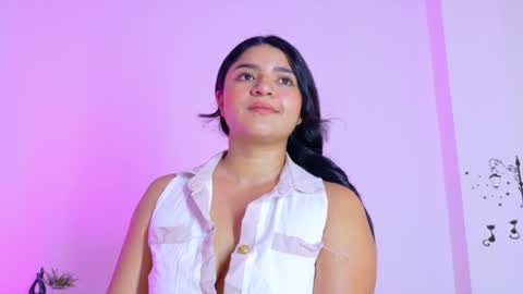 Snapshot of ayheleen_sexygirl3 chatting on 07.24.26 Mariana online show from 07.24.26