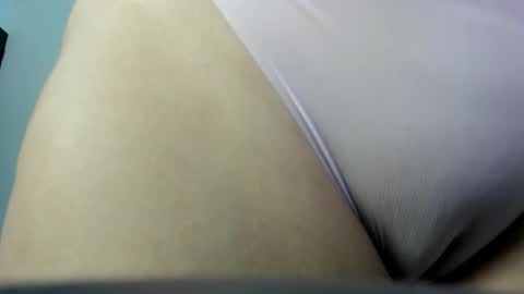 Snapshot of ayla13_ chatting on 10.29.25 Alyda Jaramillo online show from 10.29.25