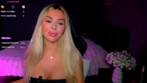 Ayla Demir  online show from 07.12.26