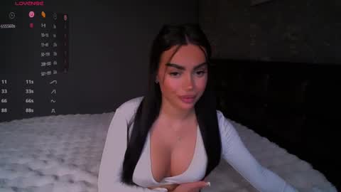 Ayla online show from 01.05.25