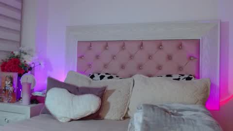 AYLEEN    online show from 03.15.26