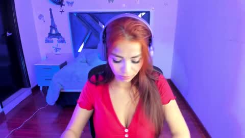 Aylin online show from 02.10.25