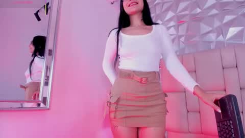 ayllin  online show from 01.14.26