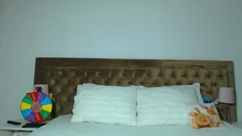 Aylin online show from 10.26.25