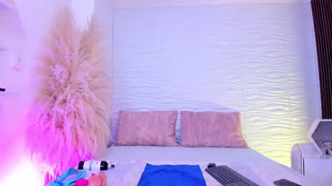 Snapshot of aylinlove_ chatting on 06.17.26 aylinlove_ online show from 06.17.26