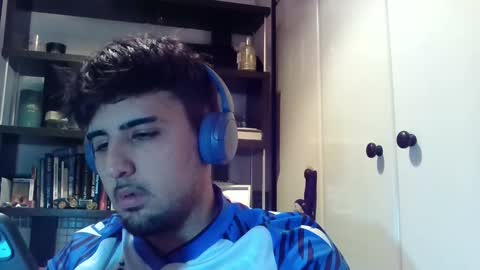 Snapshot of aymimadrdelbich0 chatting on 03.02.25 ApoloArt online show from 03.02.25