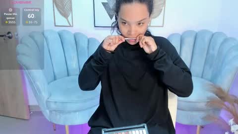 Snapshot of ayshel_cooperr chatting on 09.13.25 ayshel_cooperr online show from 09.13.25